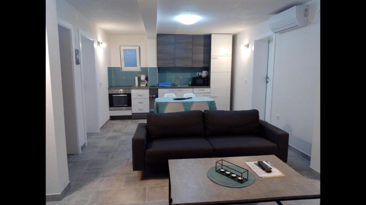 Ap Roko&Dina Apartman Nin Kültér fotó